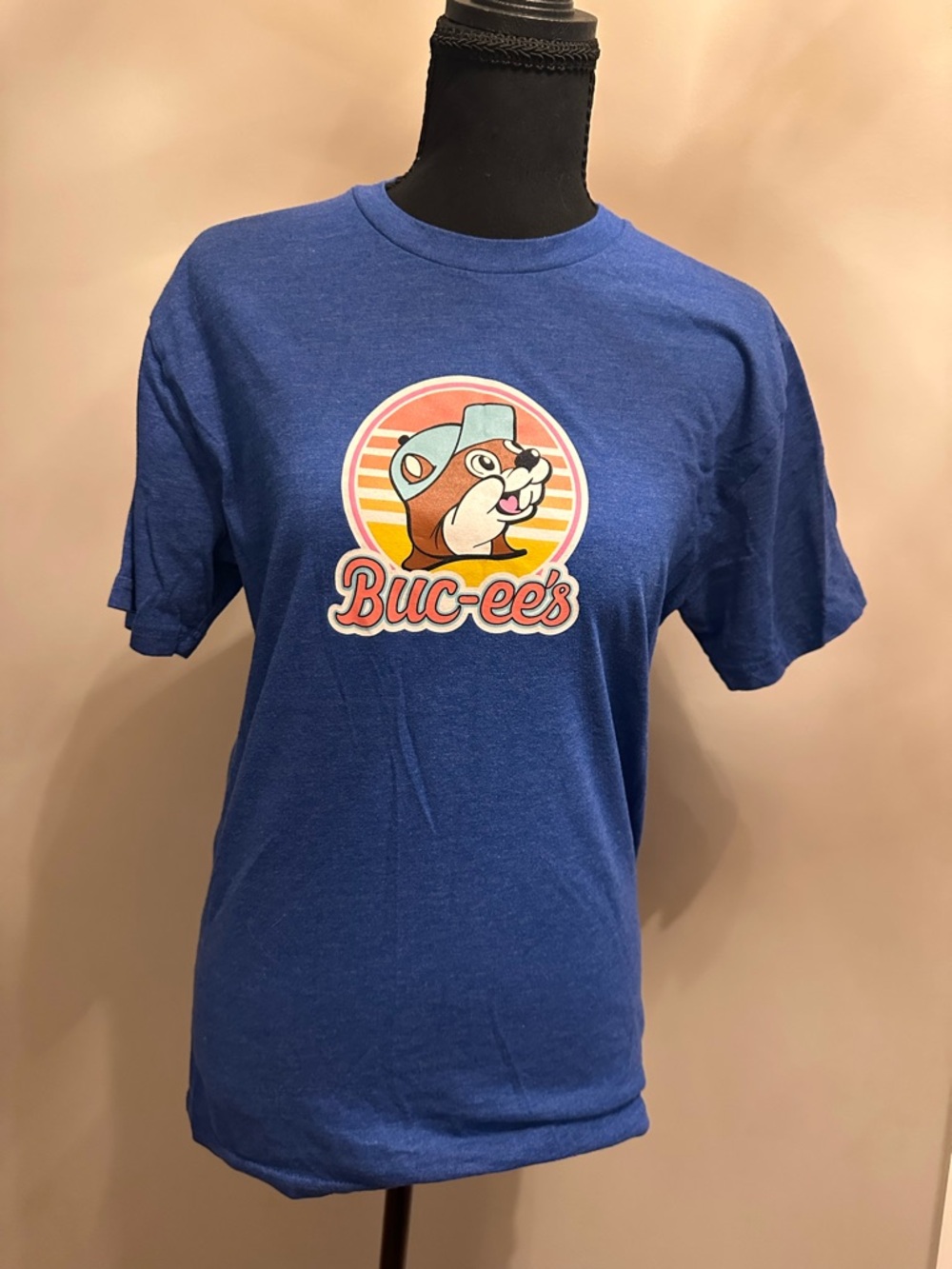 Buc-ee's Blue Logo Graphic Tee